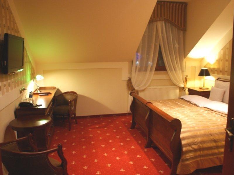 Hotel Diament Arsenal Palace Katowice - Chorzow Exterior photo